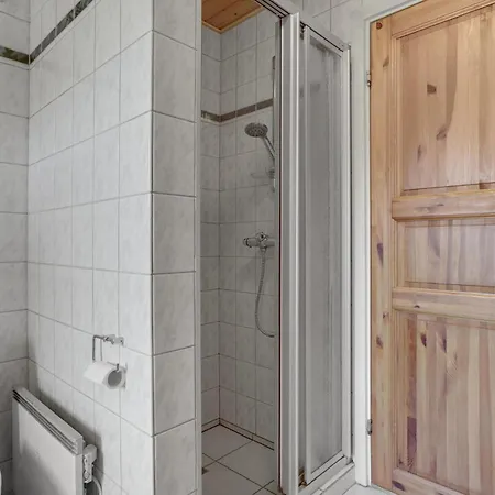 Amazing Home In Vaeggerlose With Sauna Prázdninový dům